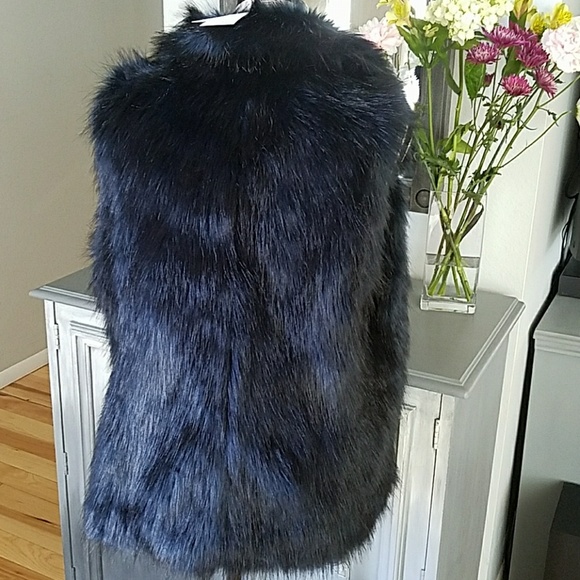 🌟Calvin Klein🌟 Navy Multi Vest - Picture 5 of 7